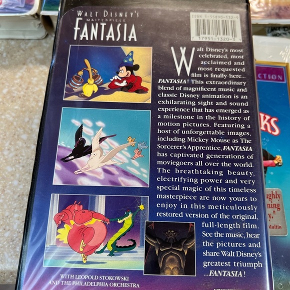 DISNEY VHS 3 Black Diamond Fantasia, Aladdin, Fox+Hound  Bedknobs+Broomsticks- - Picture 12 of 16